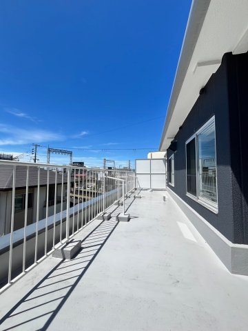 バルコニー　同物件、類似間取りのイメージ写真です