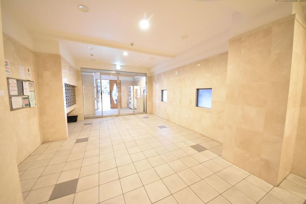 ロビー　エントランス
