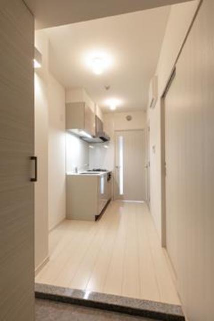 玄関　※写真は同タイプ住戸です。