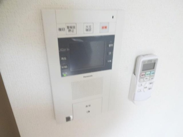 セキュリティ　安心のオートロック完備です。