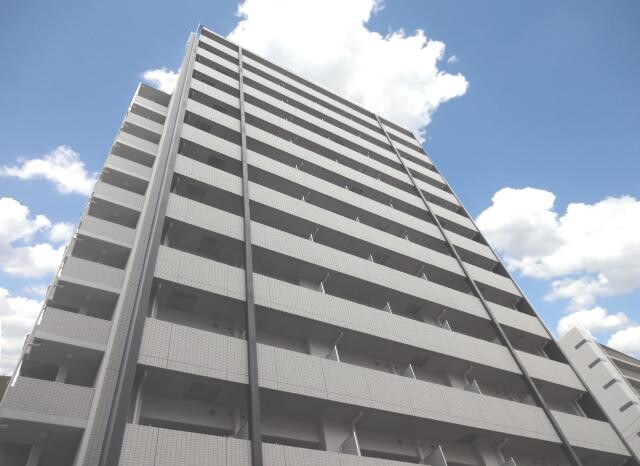 建物外観　分譲マンションのご紹介です。