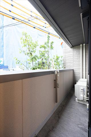 バルコニー