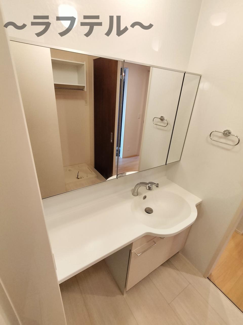 洗面設備　別部屋イメージ写真
