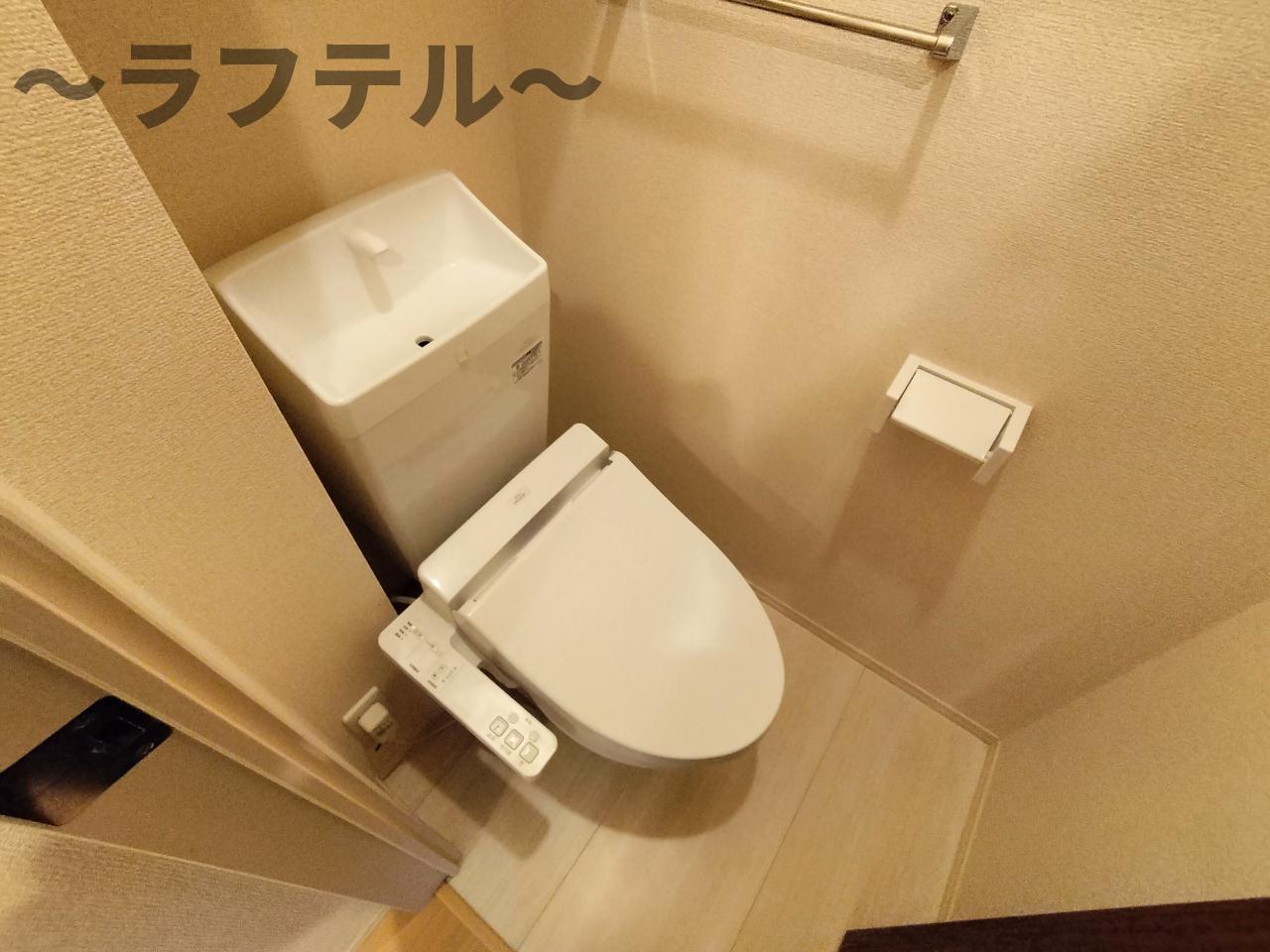 トイレ　別部屋イメージ写真