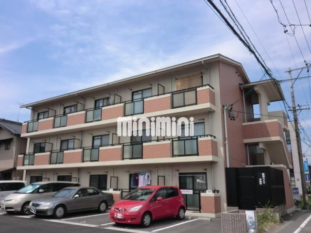 建物外観　国道２５８号線にも近い、ＲＣ造のマンションです。
