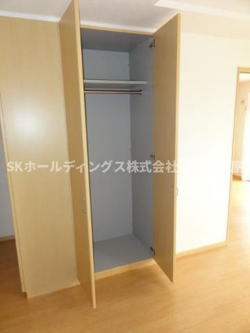 収納　リビング収納