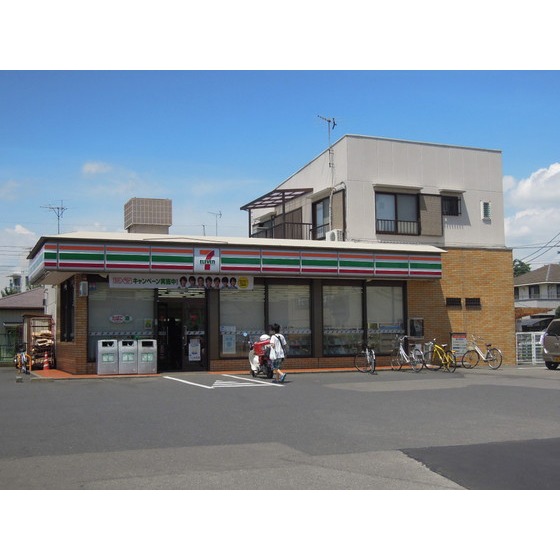 コンビニ　セブンイレブン（コンビニ）まで250m