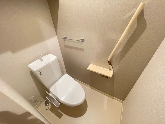 トイレ　※別部屋の写真です