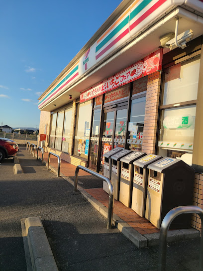 コンビニ　セブン-イレブン 倉敷連島鶴新田店（コンビニ）まで637m