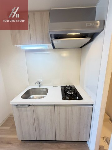 キッチン　コンパクトなキッチンで掃除もラクラク