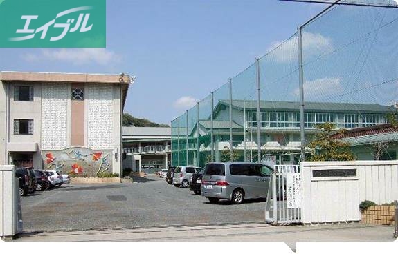 中学校　岡山市立石井中学校（中学校）まで1388m