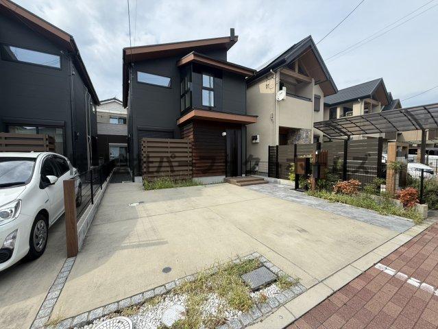 建物外観　外はこのようになっています