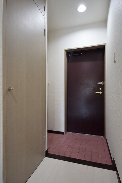 玄関　★お問い合わせはタウンハウジングまで★