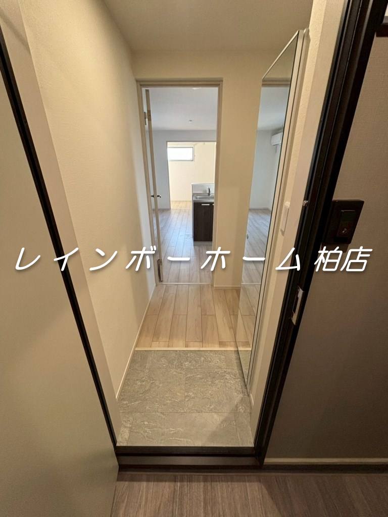 玄関　同施工。参考写真。