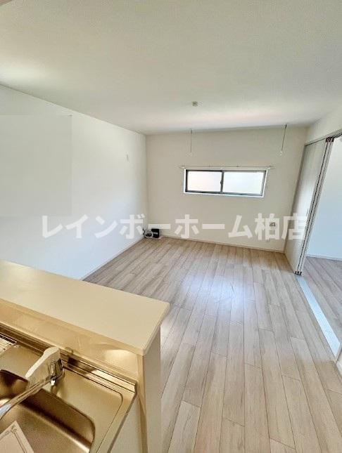 居室・リビング　同施工。参考写真。