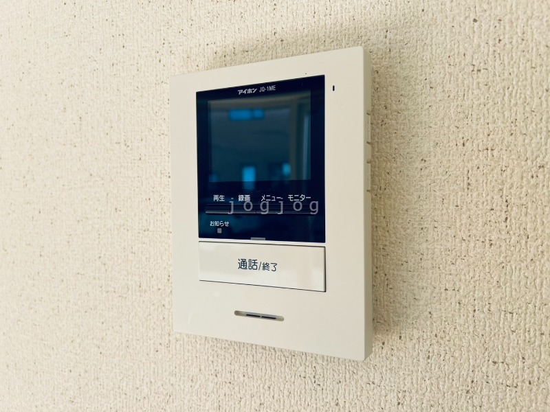セキュリティ　モニター付きインターホンで来客確認も安心です！