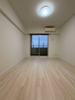 西武池袋線 練馬駅 徒歩4分 14階建 築12年の居間写真