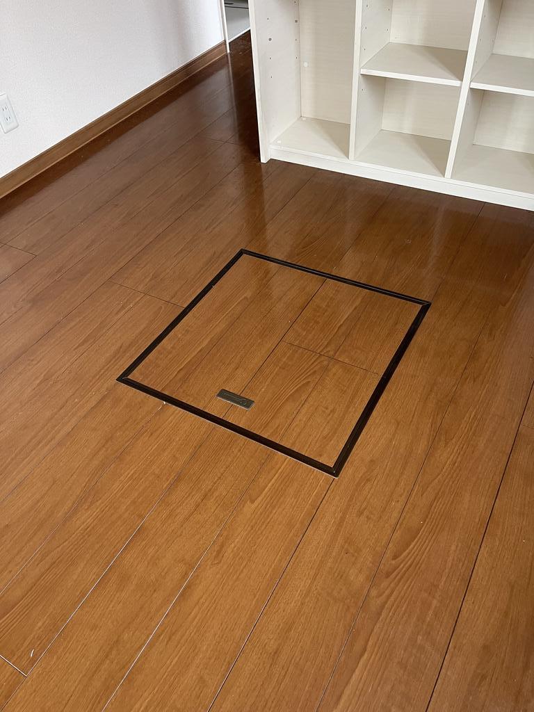収納　リビングに床下収納