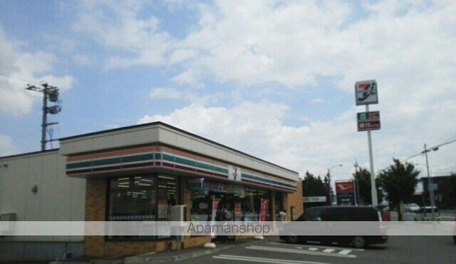 コンビニ　セブンイレブン旭川豊岡１３条店（コンビニ）まで300m