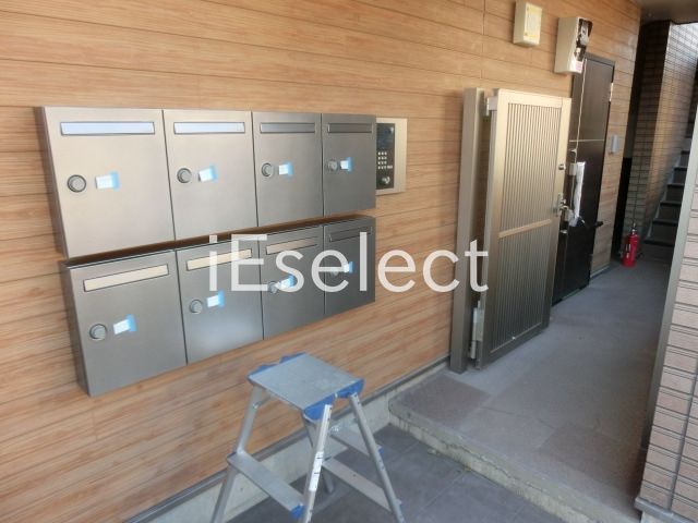 エントランス　こちらからお部屋へ
