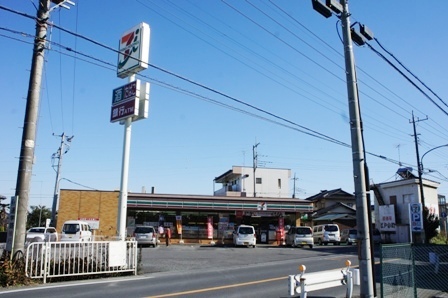 コンビニ　セブンイレブン毛呂山埼玉医大南店（コンビニ）まで135m