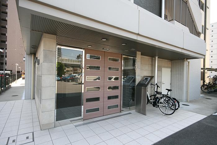 近鉄けいはんな線 荒本駅 徒歩5分 10階建 築16年の外観写真