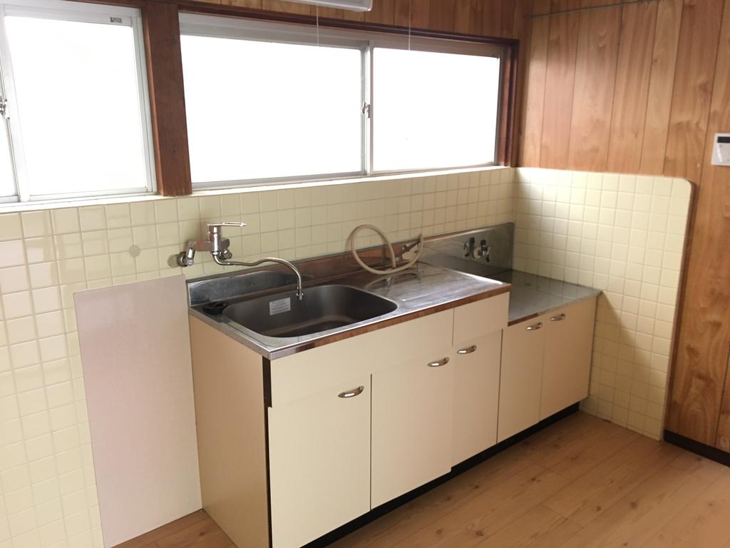 王司上町貸家のキッチン写真