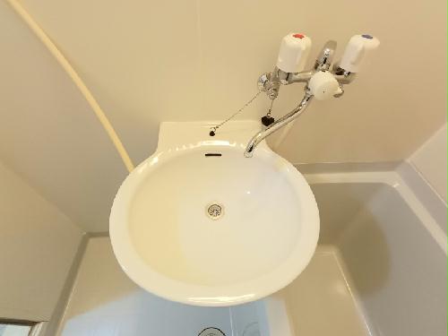 洗面設備　洗面スペースです。