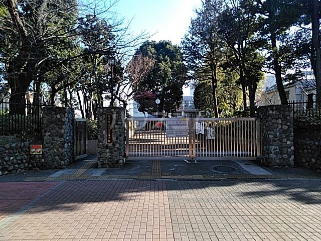 高校・高専　東京都立国立高等学校（高校・高専）まで2218m