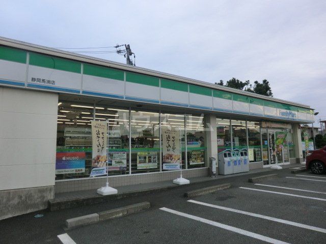 コンビニ　セブンイレブン本通８丁目店（コンビニ）まで1449m