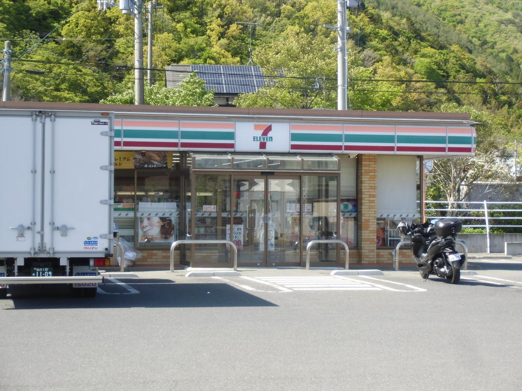 カーサ・川尻の周辺写真