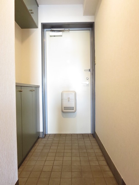 玄関　シューズボックス