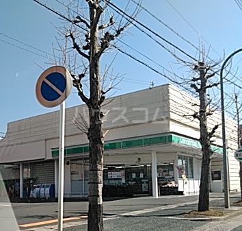 【蒲郡市三谷町のアパートのコンビニ】