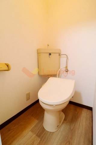 トイレ　トイレもきれいです