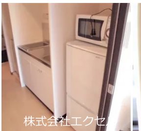 キッチン　コンロ付き。