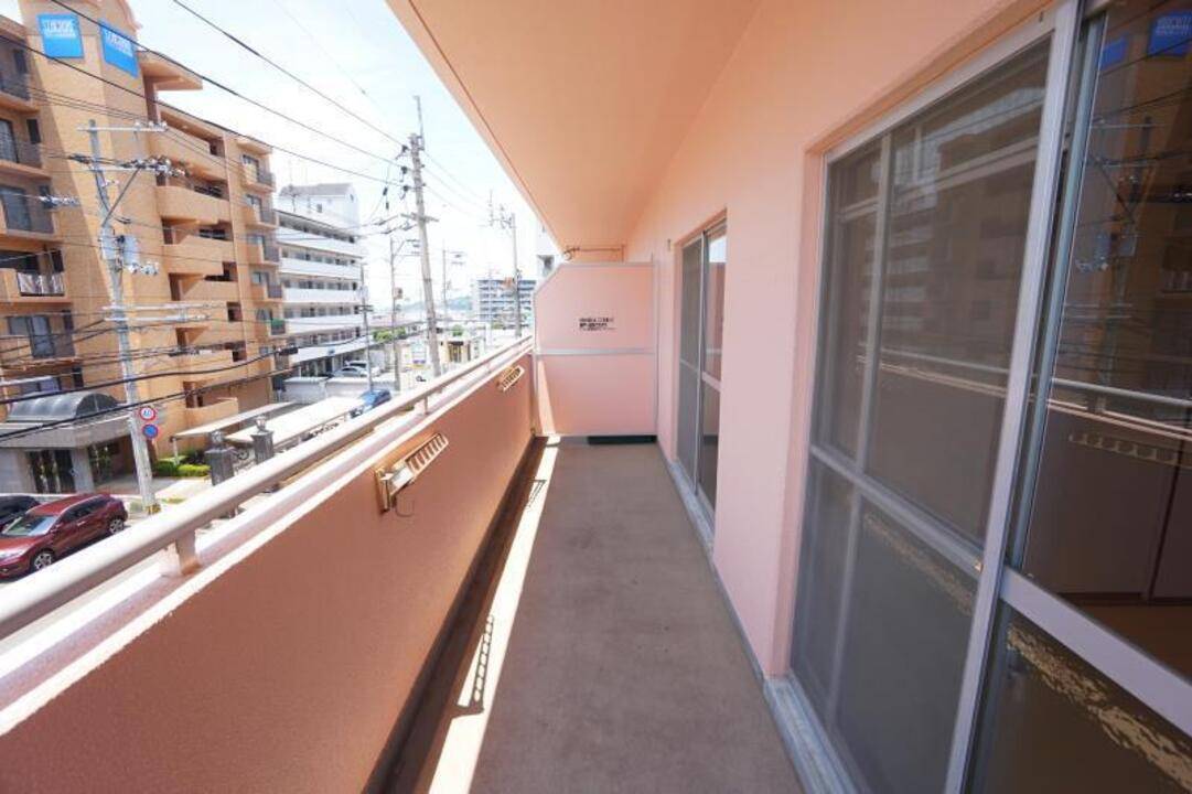 バルコニー　バルコニー