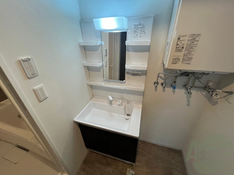 洗面設備　シャンプードレッサーで身支度もラクラクです！