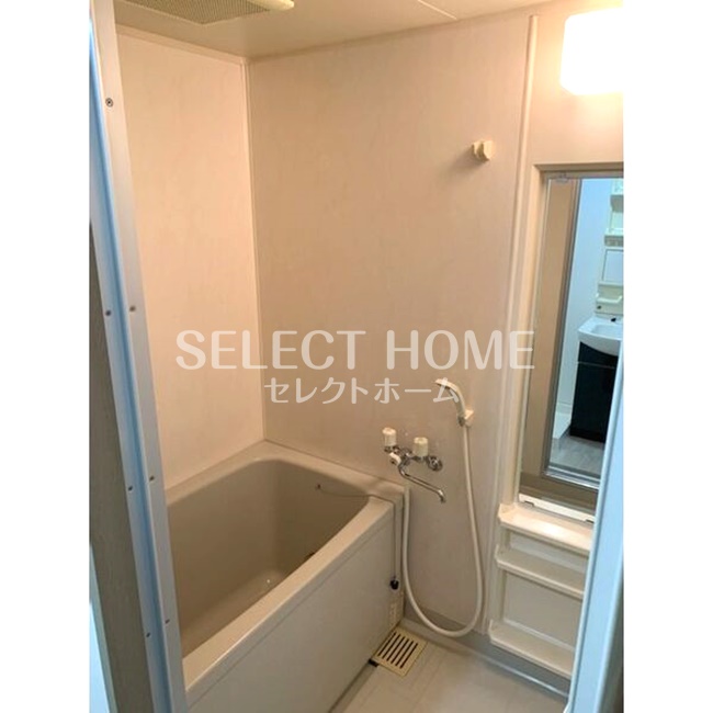 バス・シャワールーム　日々の疲れを癒すお風呂付です