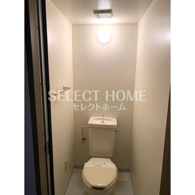 トイレ　シンプルで使いやすいトイレです