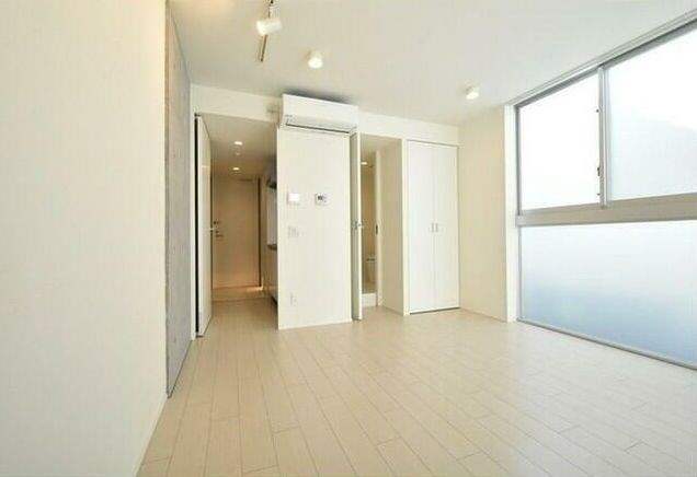 居室・リビング　別号室参考写真