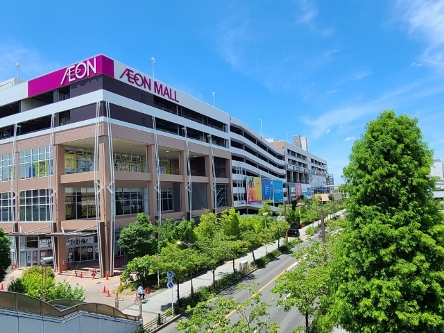 ショッピングセンター　イオンナゴヤドーム前店（ショッピングセンター）まで1100m