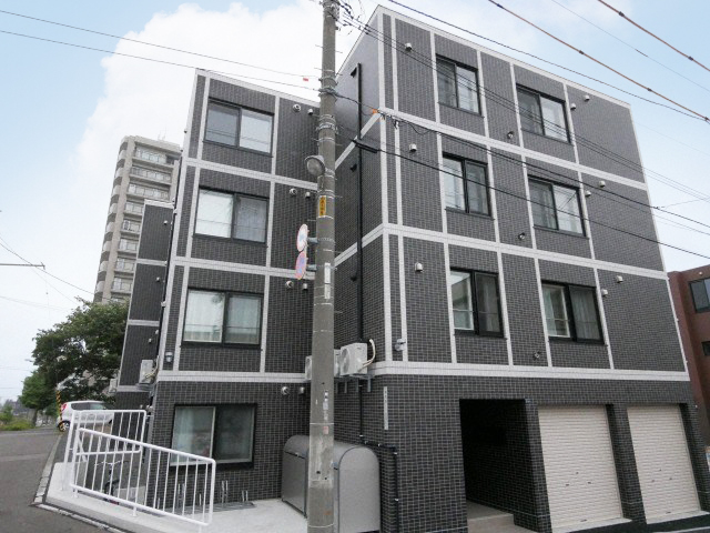 建物外観　ネット無料・都市ガスエコジョーズ採用のマンション♪