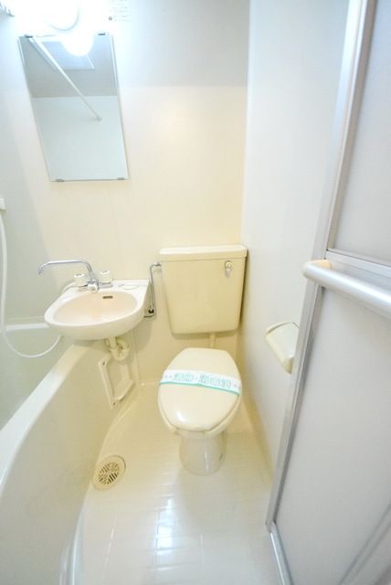 トイレ　トイレ