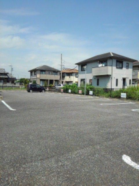 【四日市市大矢知町のマンションの駐車場】