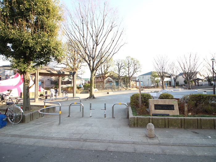 公園　興野ふれあい公園（公園）まで371m