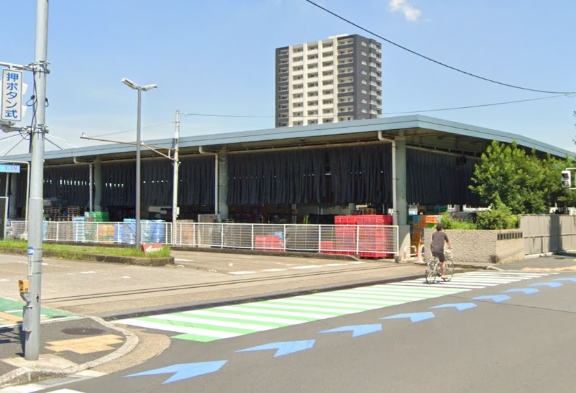 その他　船橋市地方卸売市場(船橋市場)（その他）まで606m