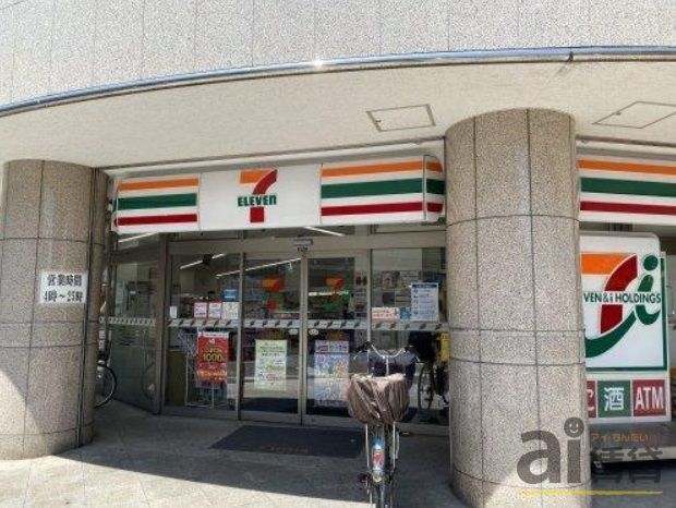 【所沢市小手指町のアパートのコンビニ】