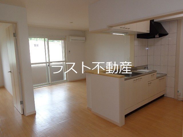 居室・リビング　写真はイメージとなります。