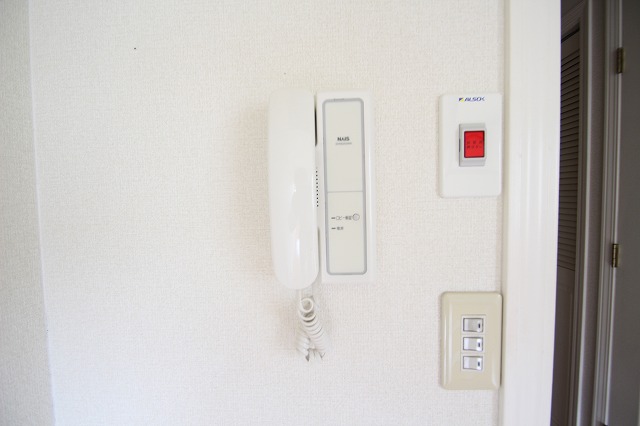 セキュリティ　同物件、別号室のものです。