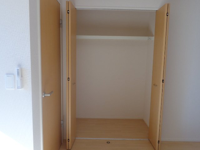 収納　リビングクローゼット